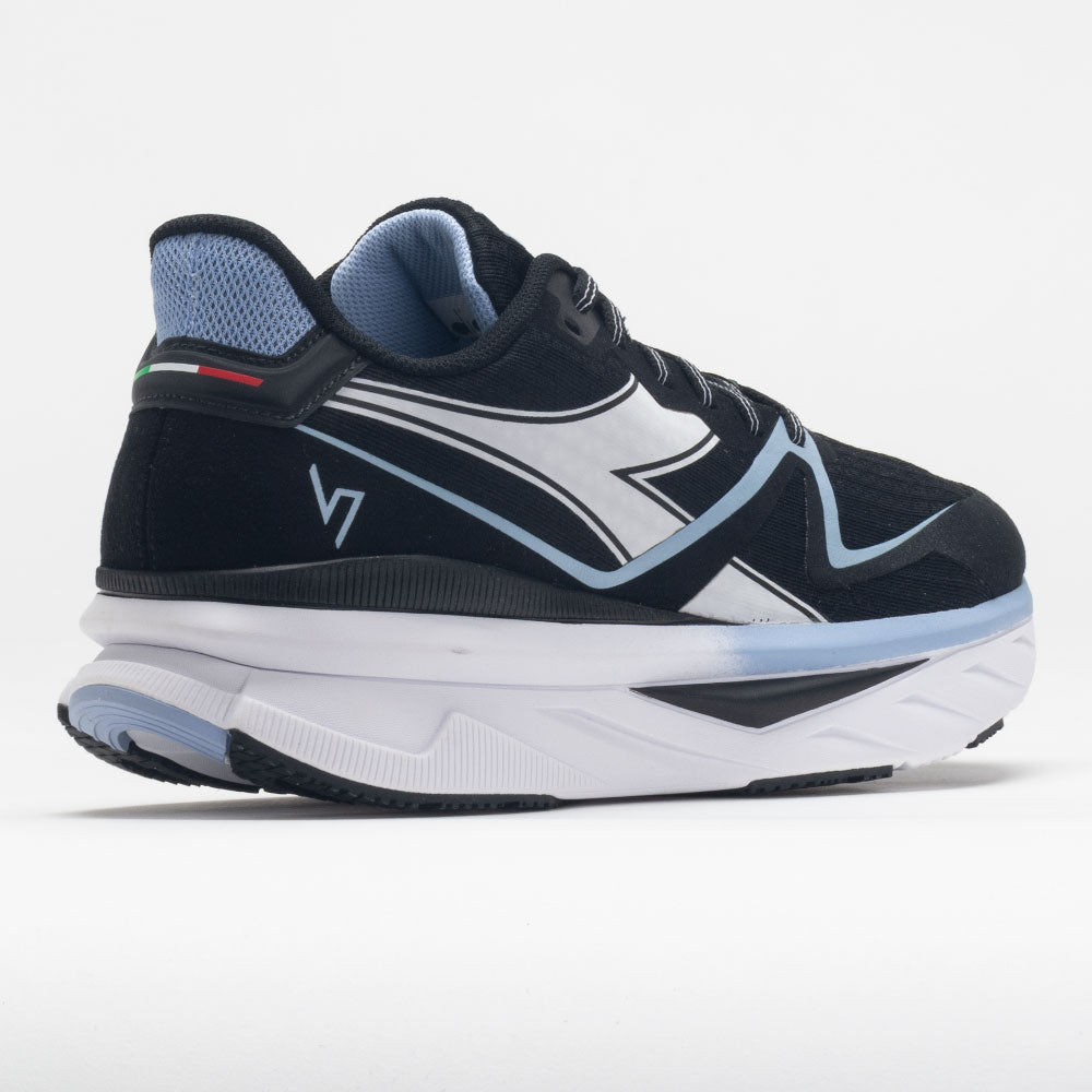 Diadora Atomo v7000 Women's  Black/White